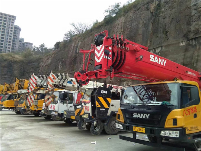 莲都区吊车出租按什么计费？台班费、单次费、里程费怎么算？